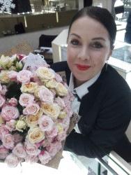 Order with delivery - Bouquet of spray roses "Passion"