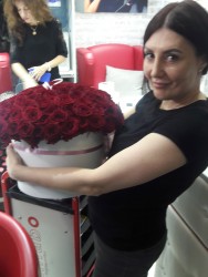 Order with delivery - 101 red roses in a box "Tenderness"