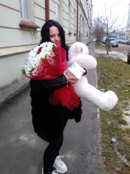 Доставка по Україні - Букет квітів "Освідчення в коханні"