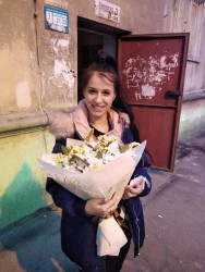 Delivery in Ukraine - Bouquet of chrysanthemums "Delicate dreams"