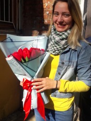 Букет з 25 червоних тюльпанів - від ProFlowers.ua