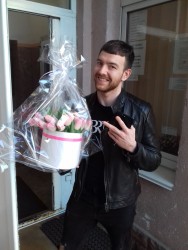 Купить с доставкой - Коробка тюльпанов "Розовое облако"