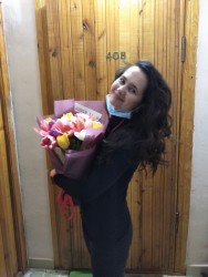 Delivery in Ukraine - 25 multi-colored tulips "Riddle"