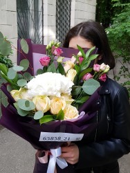 Букет "Сузір'я" - купити в квітковому магазині ProFlowers.ua