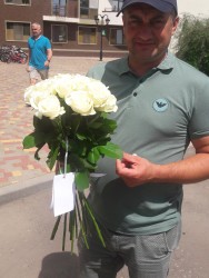 Order with delivery - 15 white roses