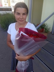 Delivery in Ukraine -  Bouquet "Luxurious"