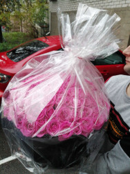 101 рожева троянда в коробці - швидка доставка з ProFlowers.ua