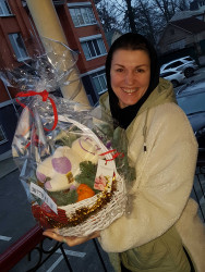 Delivery in Ukraine - Fruit basket "Holiday is coming!"