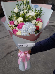 Delivery in Ukraine - Bouquet of hydrangeas "Perfection"