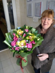 Delivery in Ukraine - Winter bouquet "Emerald Miracle"
