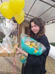 Delivery in Ukraine -  Fruit bouquet "Freshness"