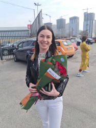 Delivery in Ukraine -  Bouquet of roses "Royal charm"