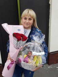 Delivery in Ukraine - Fruit basket "Tropic"