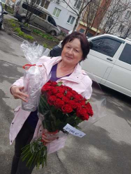Доставка по Украине - Ваза большая для букета из 25-51 розы