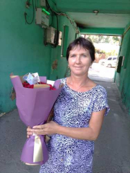 Delivery in Ukraine - Bouquet of roses "Charming"
